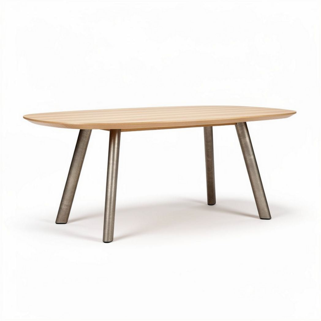 Houten tafel met metalen poten 150 x 75 x 75cm voor woonkamer gebruik